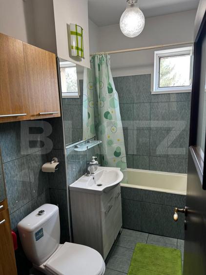 Apartament 3 camere, 75 mp, zona Plopilor