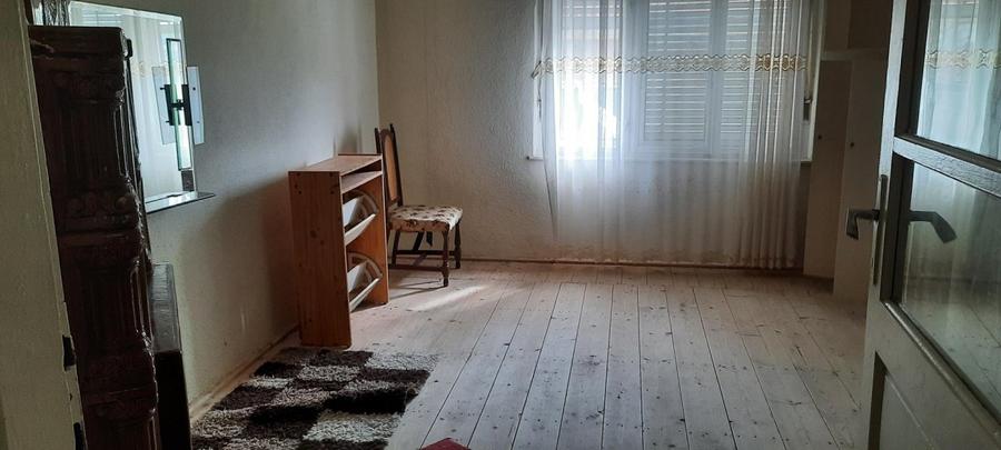 Casa cu teren de 720 mp. Poaina Sibiului , Judetul Sibiu