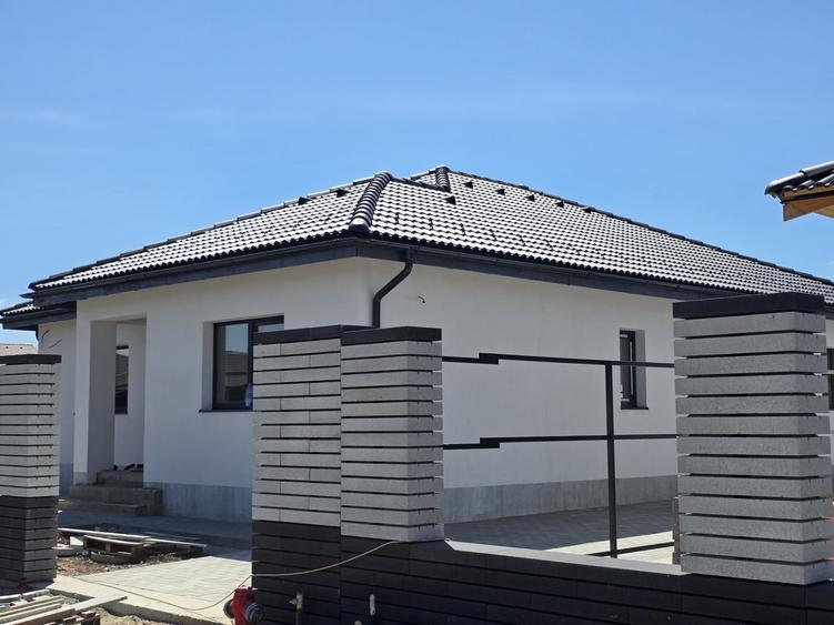 Casa individuala pe parter, teren 500mp, Cartier Izvor, Tarlungeni