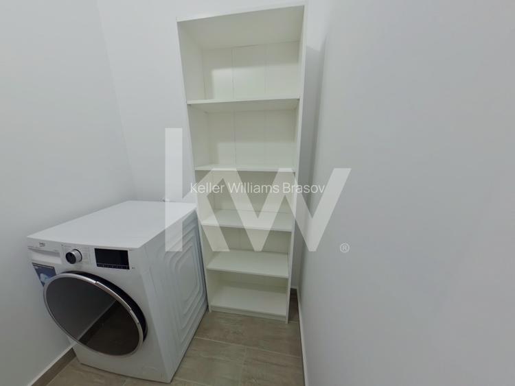 Închiriere apartament cu 2 camere, renovat si spatios- Strada Lungă - 12