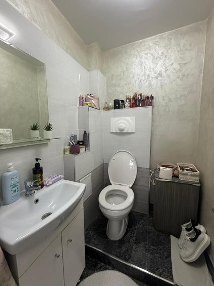 Apartament 3 camere complet renovat • Parter • Zona Comisia Centrala