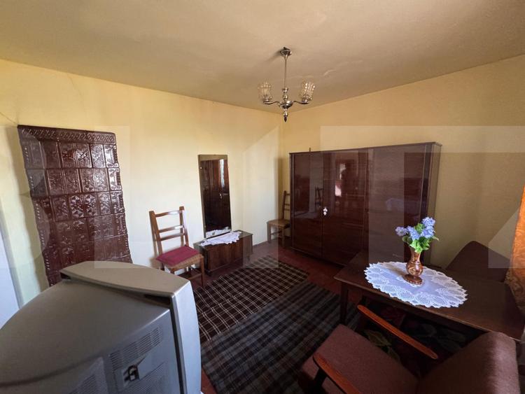 Casă din cărămidă, 54 mp, teren 466 mp, zona Stefan cel Mare