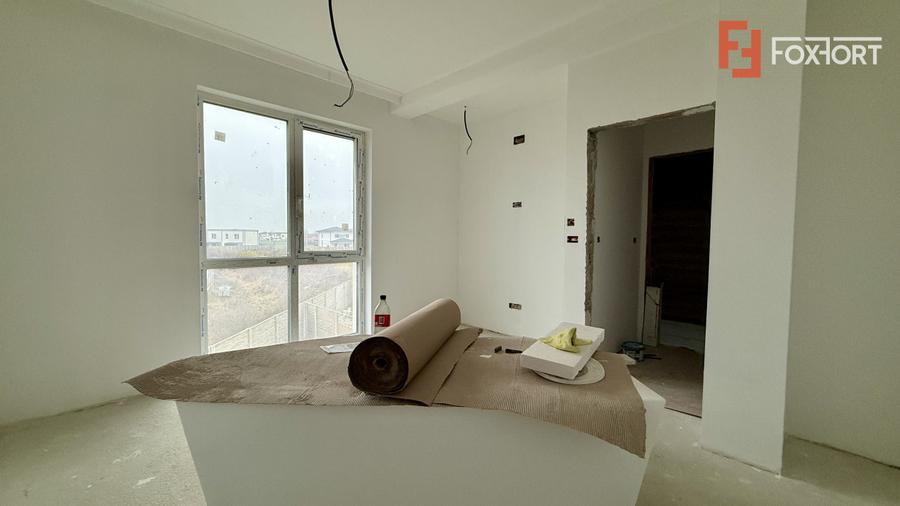 COMISION 0% Duplex individual, 5 camere si teren de 410 mp, zona Mosnita