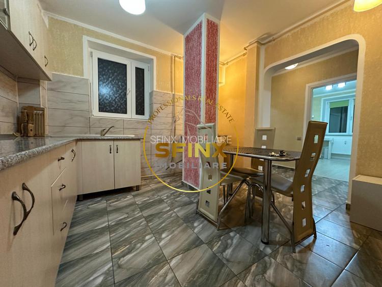 Apartament  3 camere  de inchiriat zona Decebal - 8