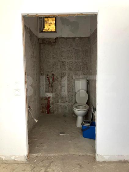 Apartament ultracentral, cu 3 camere, Curte Comuna