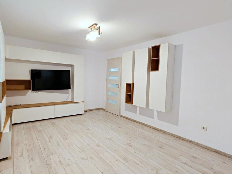 3 camere, decomandate, mobilat modern, in Zorilor strada Gheorghe Dima
