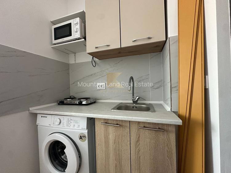 Camera cu baie, renovata complet, Str. Serii 2, prima inchiriere - 6