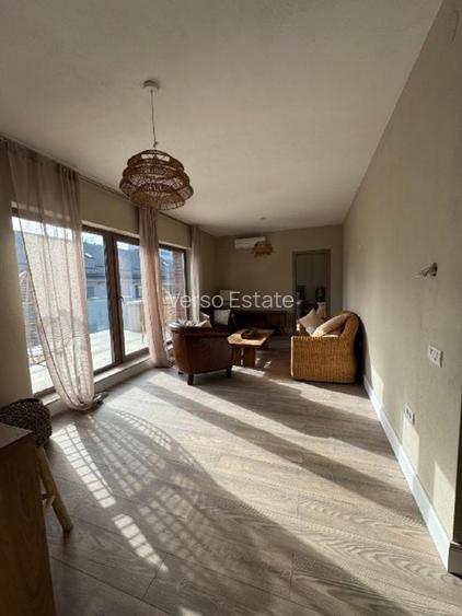 Penthouse 3 camere, finisat si utilat, la intrare in Borhanci!