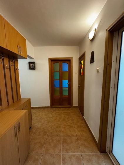 Apartament 3 camere 1 Decembrie 1918/Titan - complet renovat - centrala proprie