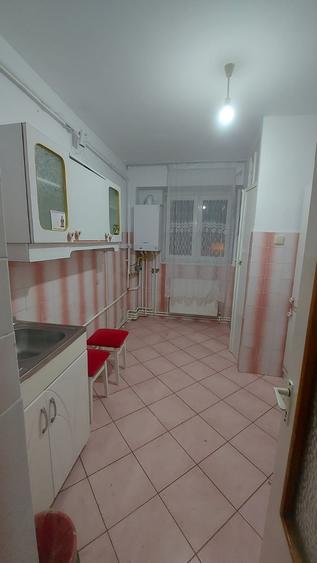 Apartament 3 camere decomandat IREG Siderurgistilor