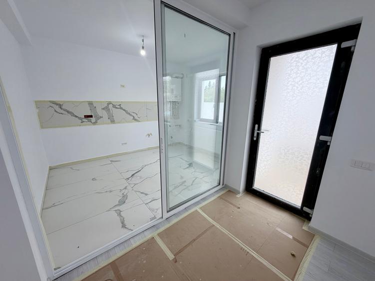 Casa la cheie P+1+M. 7 camere. Pozitie stradala