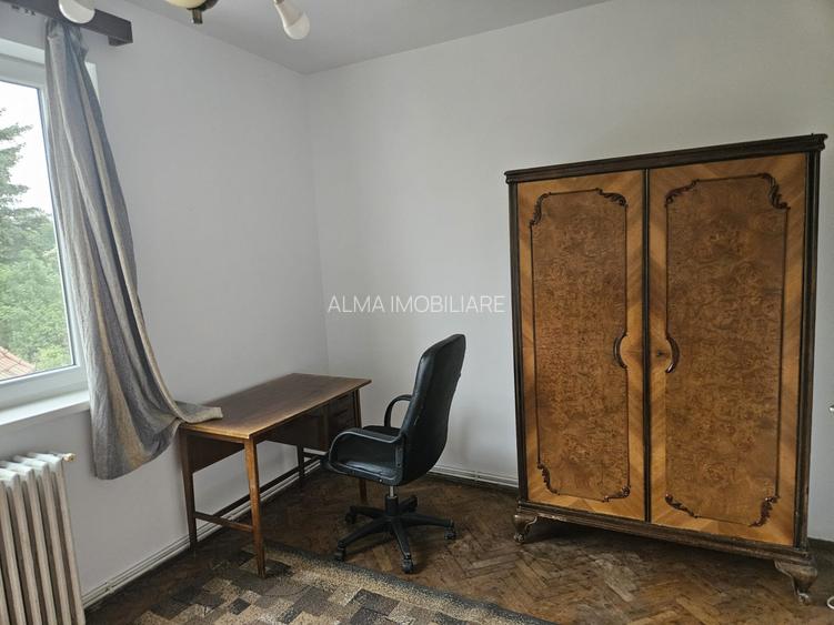 Ocazie! Apartament 3 camere, 86 mp utili, 3 camere, balcoan, centru! - 2