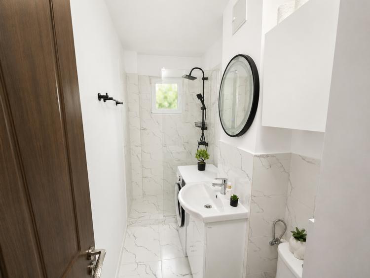 Apartament 2 camere J-uri Kaufland Craiovei, Lic. Odobescu, etaj 2, modern