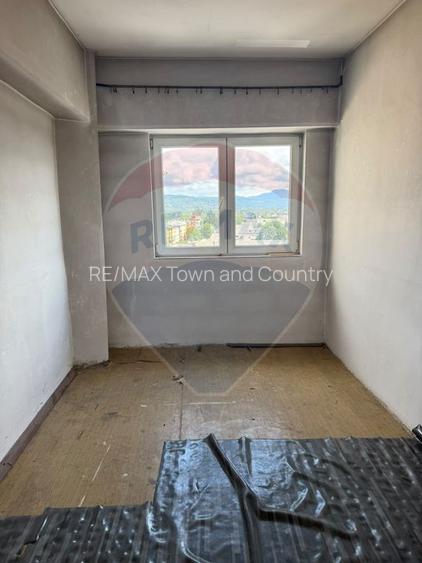 Apartament cu 5 camere de vânzare - 5