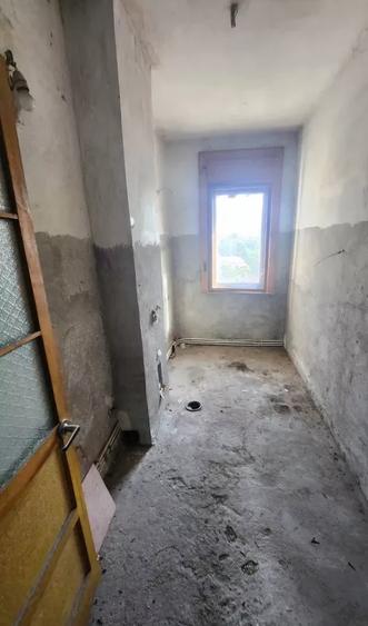 Complex- proprietate deosebita- 320 mp utili- 2 nivele + o garsoniera