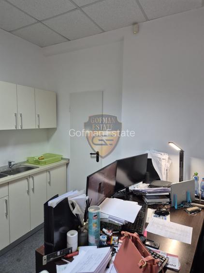 Spatiu Comercial Piata Ovidiu , SU 165mp + Terasa 61mp, centrala gaz, A/C, 2 bai - 10