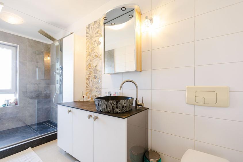 Casa individuala cu piscina - Comision 0%