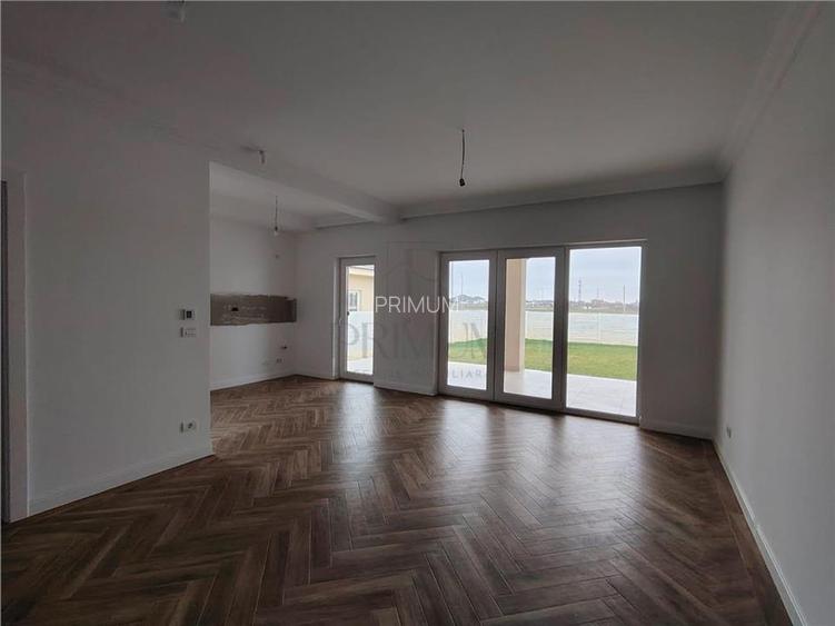 Duplex deosebit - asfalt - toate utilitatile - 10