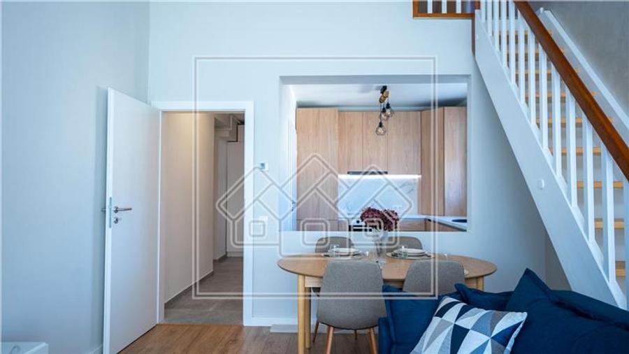 Penthouse mobilat complet, intabulat, 3 camere, aer conditionat