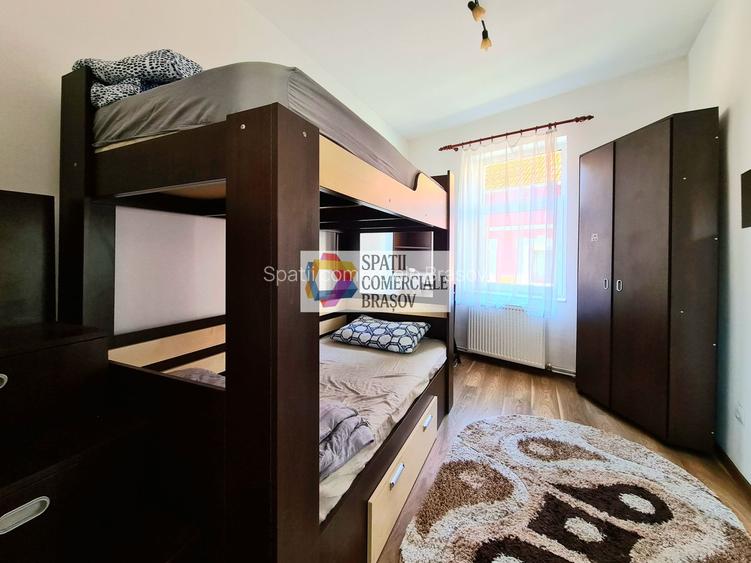 Casa 3 camere de închiriat Brasov - Centru - 80 mp. - 15