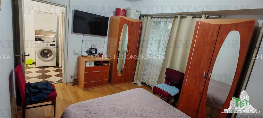 Apartament de 4 camere, cu centrala proprie, foarte spatios, in Militari, la 2 m