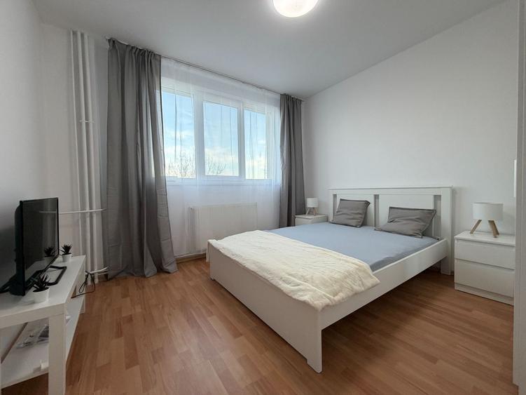 2 camere renovat complet Calea Grivitei plan secund -vedere spate | metrou 1 Mai