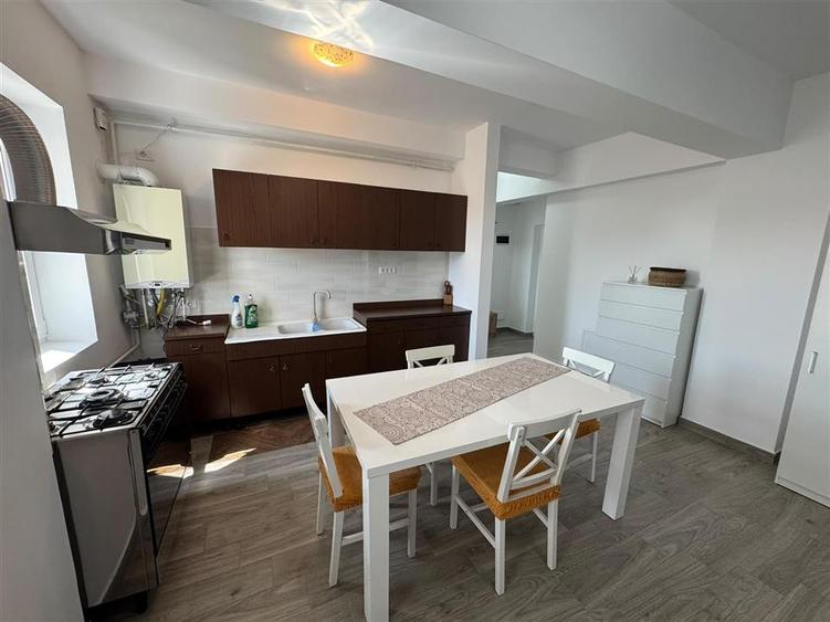 Apartament de inchiriat, mobilat si utilat, zona Lidl-Fosta Autogara