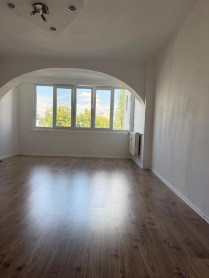 Vând urgent apartament 2 camere ,recent renovat