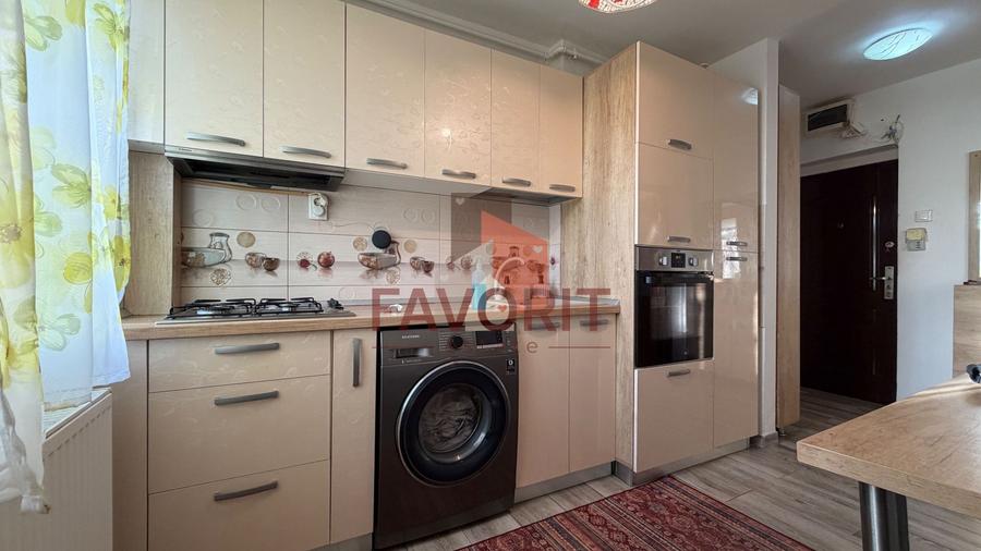 2 camere | Etaj 2 | Renovat | Mobilat si utilat | Centrala proprie