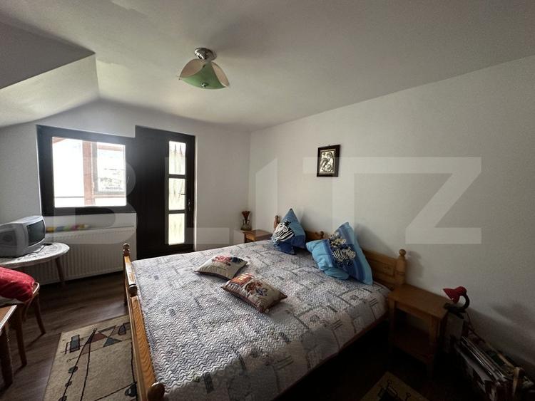 Pensiune turistica zona Runcu