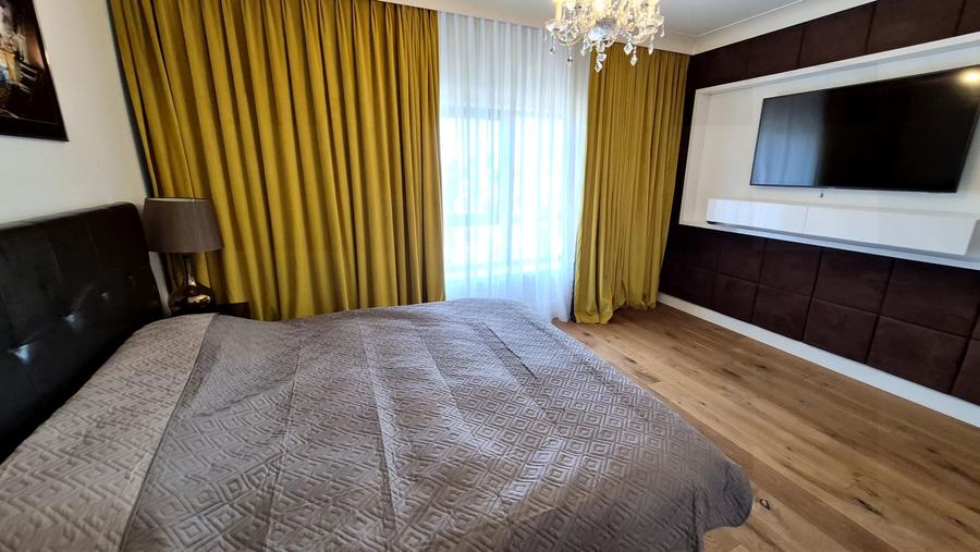 Apartament exclusivist cu 4 camere 146,89 mp Emerald Residence vedere Lacul Tei,