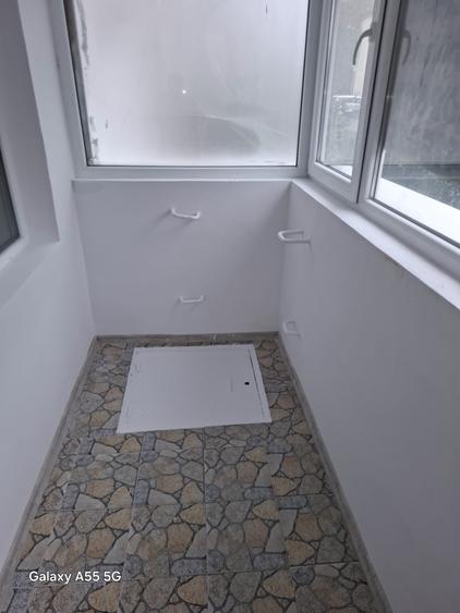 Apartament 2 camere Gemenii, RENOVAT, suprafață 48 mp, parter, balcon, beci.