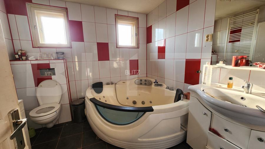 Casa tip Duplex cu piscina, 6 dormitoare in Sancraiu de Mures - 18