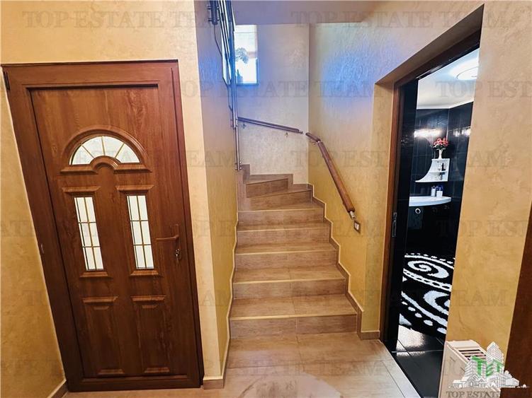 SUPER PROPRIETATE, vila 310 mp construiti, 1000 mp teren PADUREA ROSU