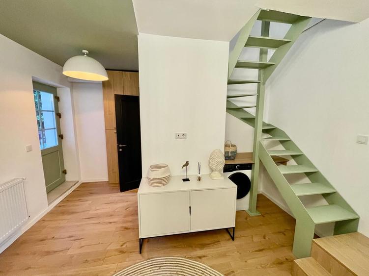 Apartament 3 camere,1 parcare privată,aproape de UMF