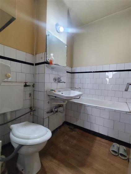 Apartament cu 3 camere zona Cina