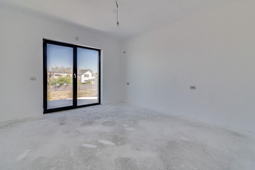 Vila INDIVIDUALA, 400 mp teren, utilitati, locatie excelenta!