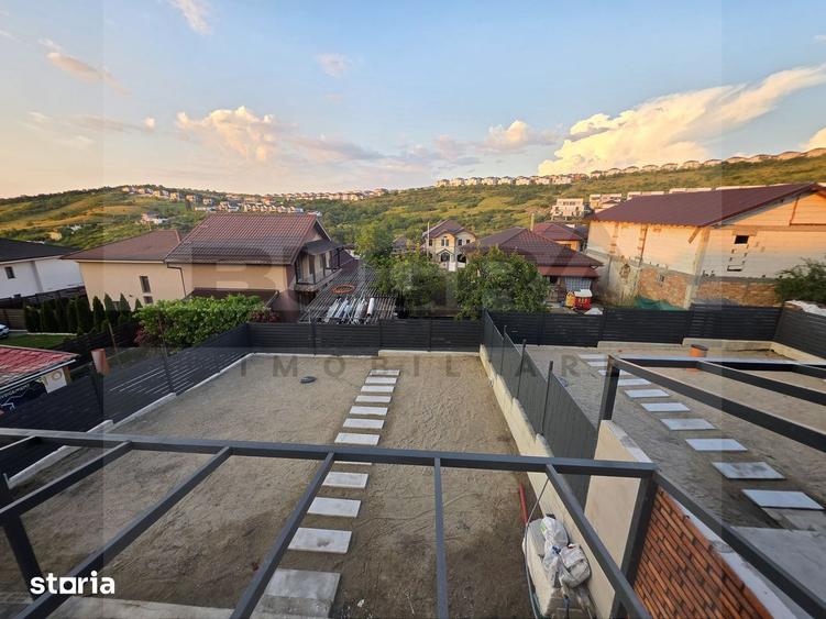 Casa cuplata semifinisata, 5 camere, 180mp, zona Dezmir