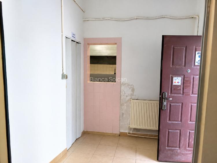 Spațiu comercial 50 mp, Ultracentral Oradea – acces stradal