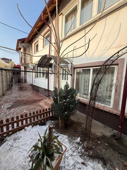 Casa P+E, 100 mp utili, teren 220 mp, zona Centru