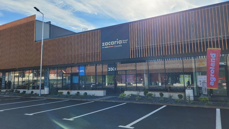 Spatiu comercial de inchiriat Zacaria Retail Center Cisnadie