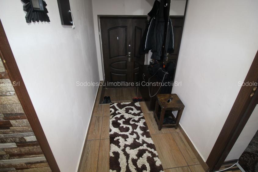 CASA-ZONA MEHALA CU DOUA FRONTURI - 15