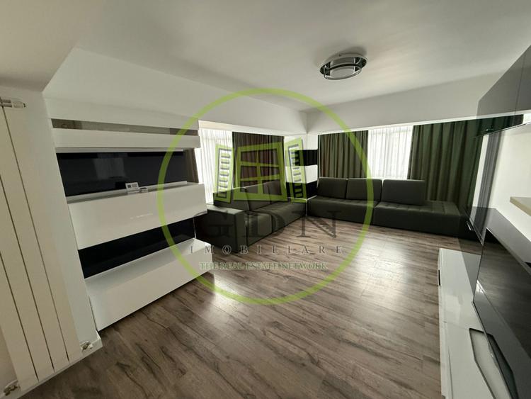 Apartament 3 camere, open-space, 83mp, Craiovita Noua, zona Niela