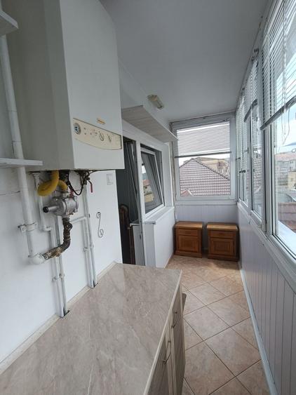 Apartament de vanzare 2 camere 50 mpu etaj 3 mobilat utilat Alba Iulia