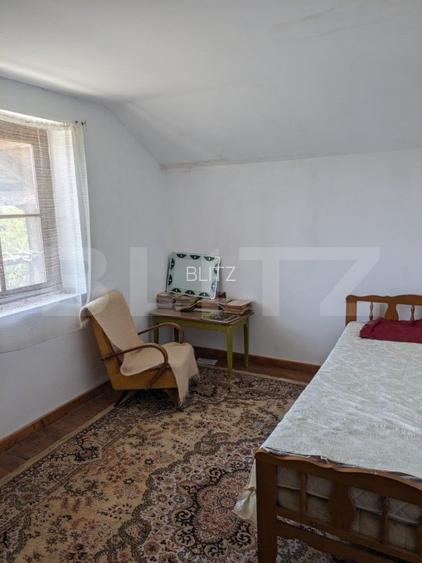 Casa 3 camere si teren 4873 mp  în Pietroasa, Moldovenești - 5