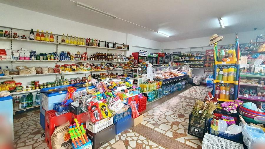 Vad comercial deosebit zona rezidentiala