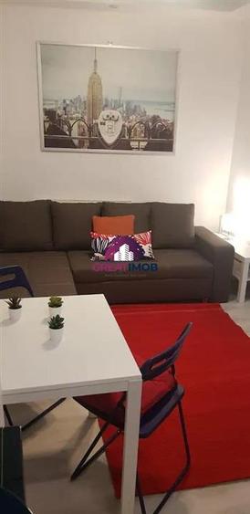 Inchiriere Garsoniera 3 min metrou Universitate