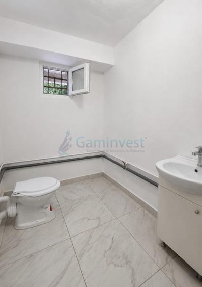 Spatiu comercial cu vizibilitate de inchiriat in Oradea, Cartierul Nufarul