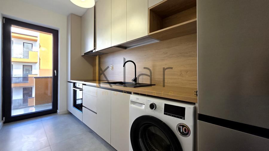 Apartament MODERN 1 camera 40mp, balcon, Intre Lacuri, zona Leroy
