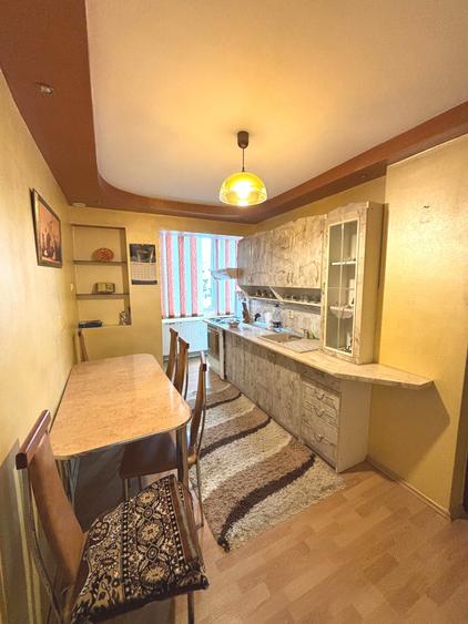 Apartament 3 camere 64mp zona Spital 69.800eur neg